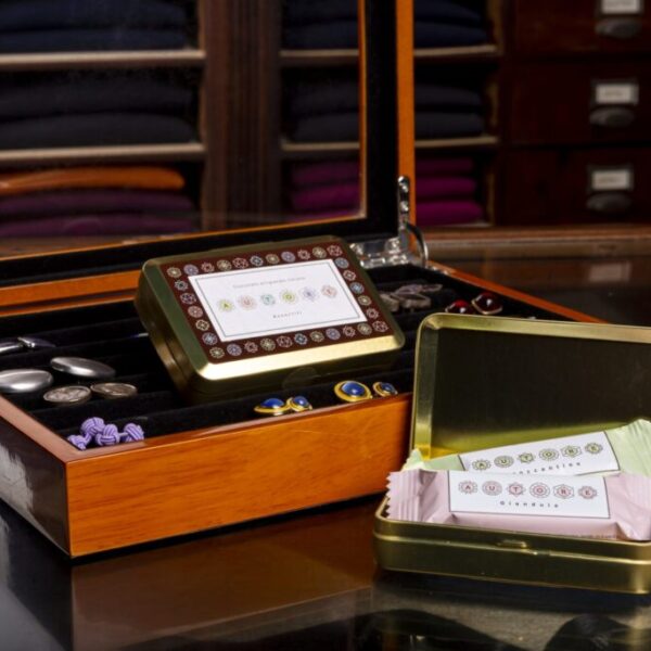 Scatolina di Latta Barrette Assortite (60 g)