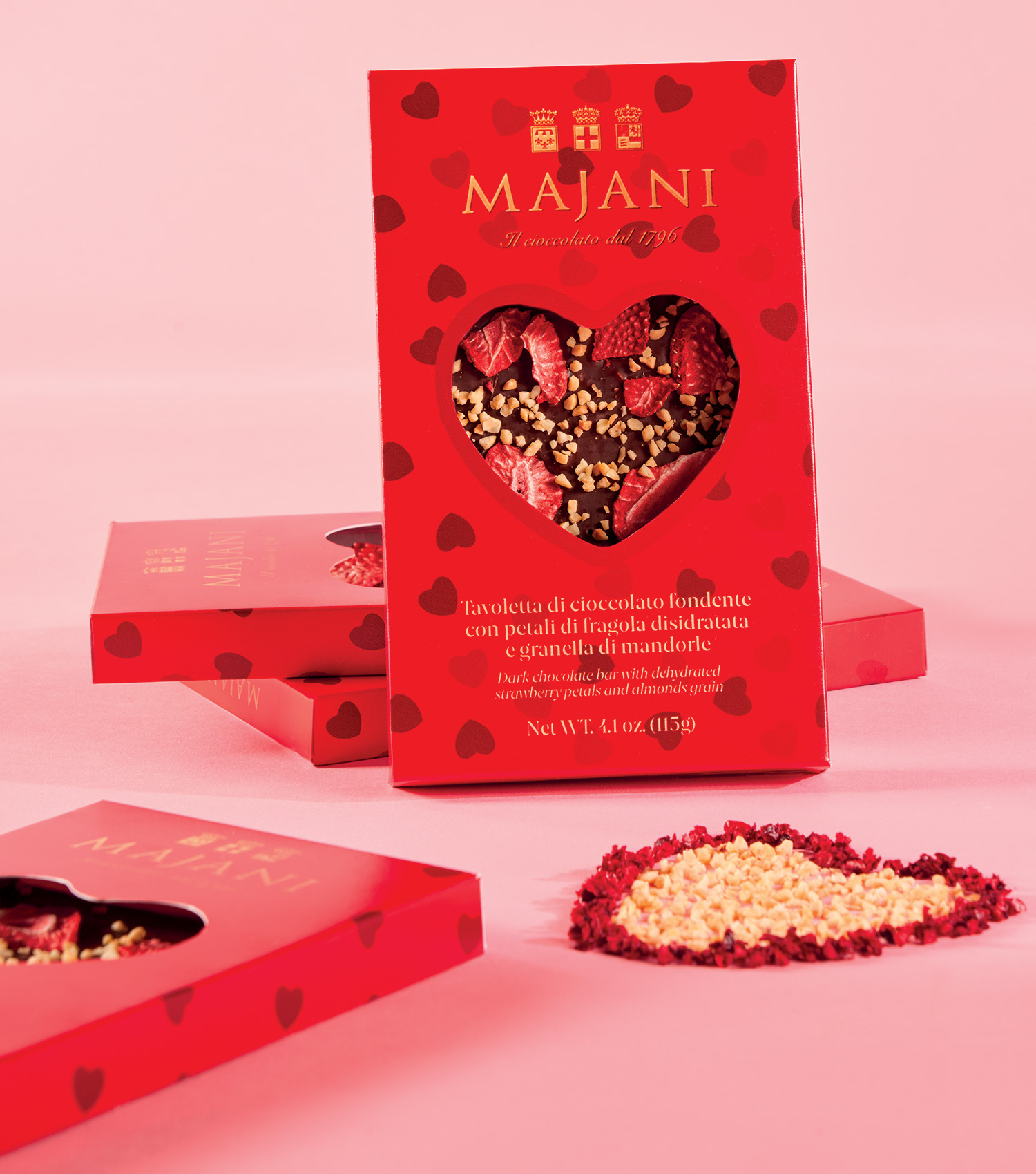 PETALI D’AMORE, Tavoletta di finissimo cioccolato fondente extra con petali di fragola disidratata e granella di mandorle (115 g)