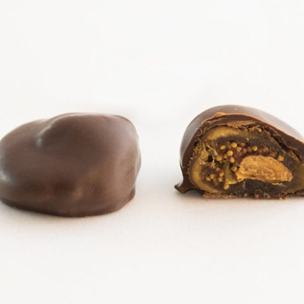 Morbidi Fichi nazionali interi con buccia di limone fresco e mandorle (3 kg)