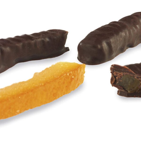 Filette di Arancia canditi, infusi in marasca e ricoperti di cioccolato fondente (3 kg)