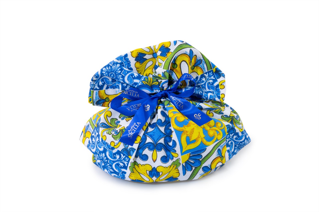 Panettone al pistacchio con stoffa (1 kg)